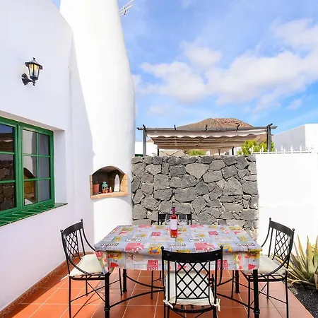 Casa Shalom Dom wakacyjny Playa Blanca (Lanzarote)